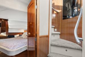 BluNotteCharters_LuminateMedia_30