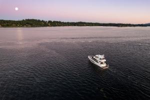 BluNotteCharters_LuminateMedia_53